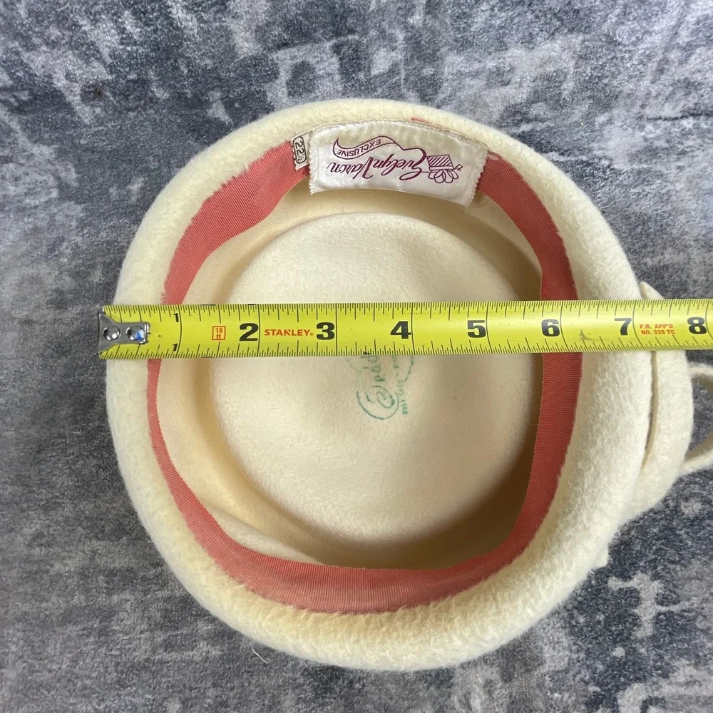 Vintage Evelyn Varon 1950s 1960s Wool Felt Formal Hat Cream Ivory Peach Lining